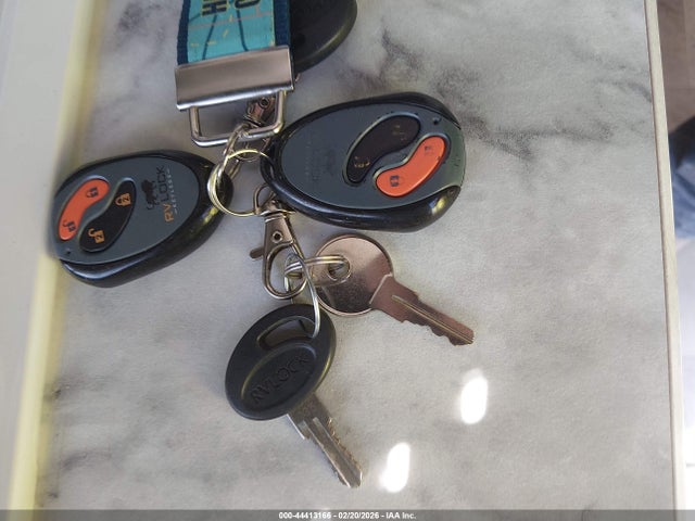 44413166 :رقم المزاد ، 4YDT20226MH944573 vin ، 2021 Coleman Lantern 202rd مزاد بيع