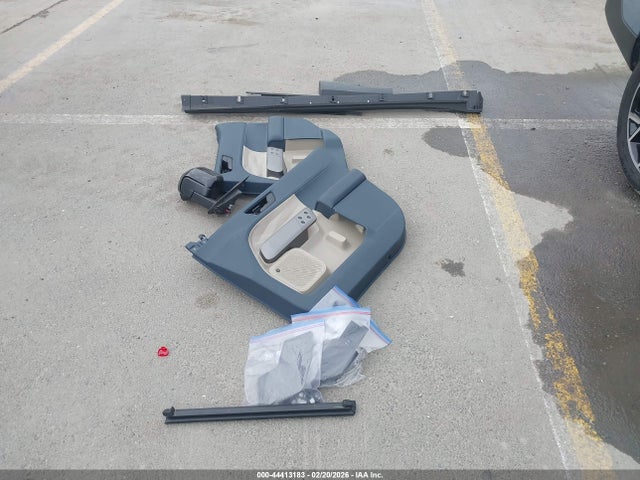 Ford Maverick Lariat 2025 3FTTW8SA0SRB64772 Image 12
