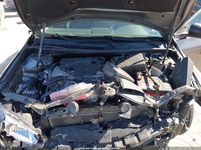 4T1BF1FK8HU700645 Toyota CAMRY SE