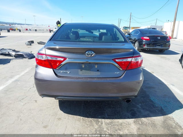 4T1BF1FK8HU700645 Toyota CAMRY SE