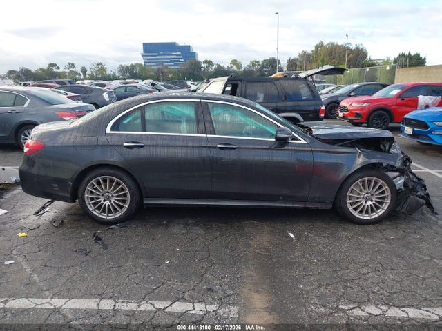 W1KZF8DB1NB096223 Mercedes-Benz E 350