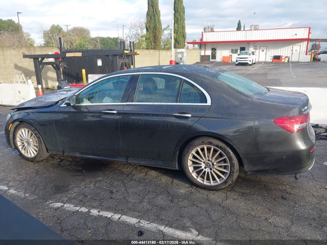 W1KZF8DB1NB096223 Mercedes-Benz E 350