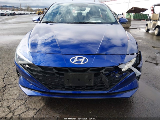 5NPLL4AG3MH043859 Hyundai ELANTRA SE