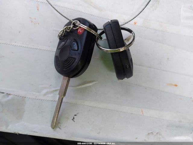 1FMCU0GDXHUA38412 Ford ESCAPE SE