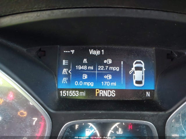1FMCU0GDXHUA38412 Ford ESCAPE SE