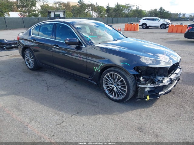 WBAJE5C55JWA95695 BMW 540I
