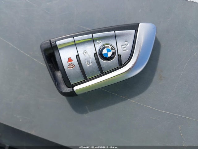 WBAJE5C55JWA95695 BMW 540I
