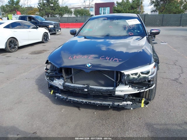 WBAJE5C55JWA95695 BMW 540I
