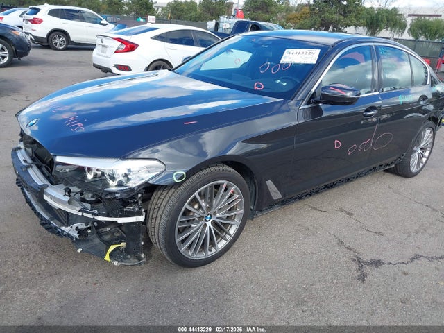 WBAJE5C55JWA95695 BMW 540I