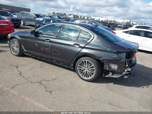WBAJE5C55JWA95695 BMW 540I