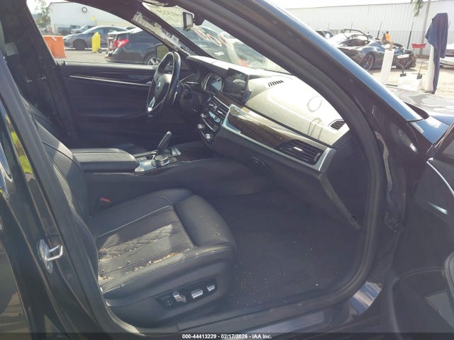 WBAJE5C55JWA95695 BMW 540I