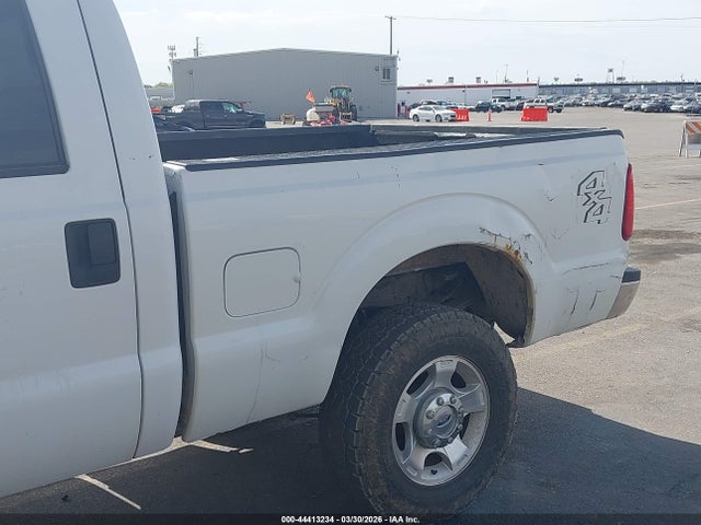 1FT8W3BT3GEC98101 Ford F-350 Xlt