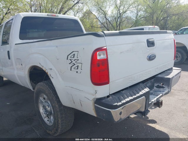 1FT8W3BT3GEC98101 Ford F-350 Xlt