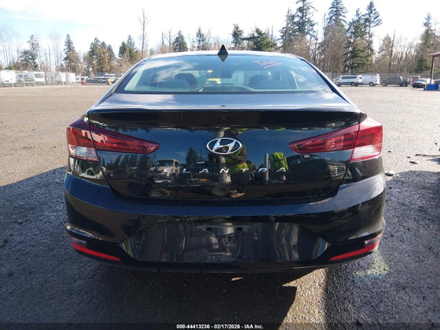 KMHD84LF6KU746185 Hyundai ELANTRA SEL