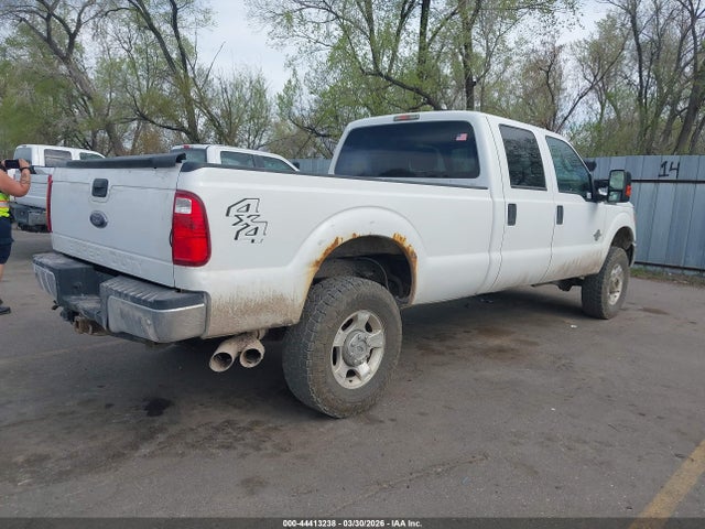 1FT8W3BT0GEA52445 Ford F-350 Xlt