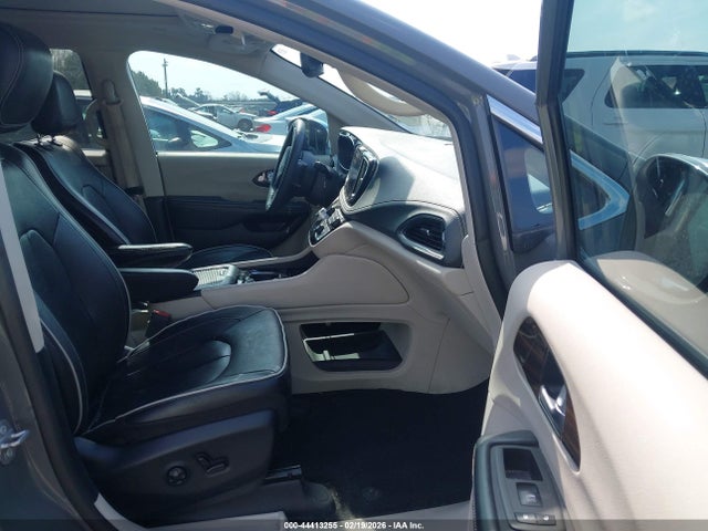 44413255 :رقم المزاد ، 2C4RC1GG4NR168437 vin ، 2022 Chrysler Pacifica Limited مزاد بيع
