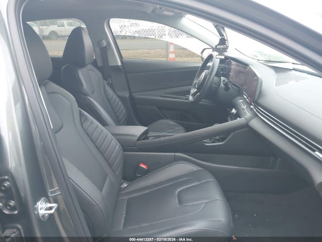44413257 :رقم المزاد ، KMHLP4DG1SU867857 vin ، 2025 Hyundai Elantra Limited مزاد بيع