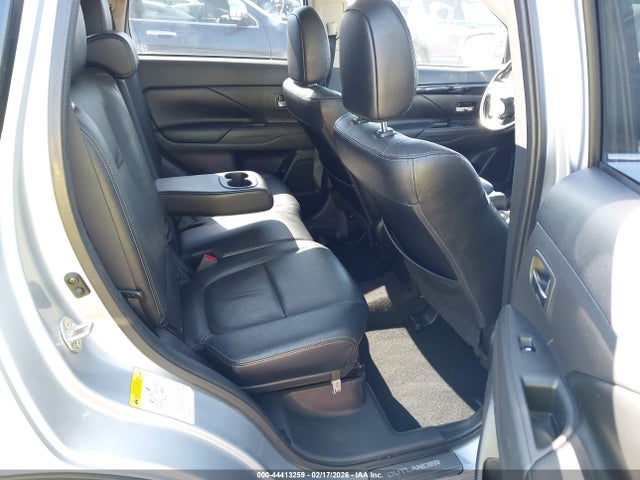 2017 MITSUBISHI OUTLANDER JA4AD3A30HZ063278 Photo 7