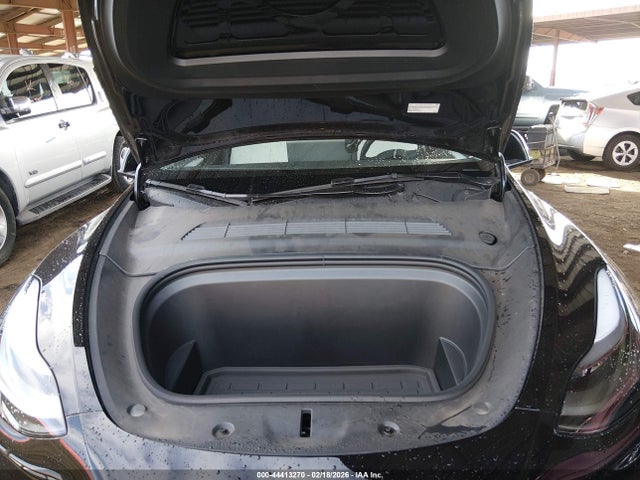 2025 TESLA MODEL Y 7SAYGDED5SF313621 Photo 9