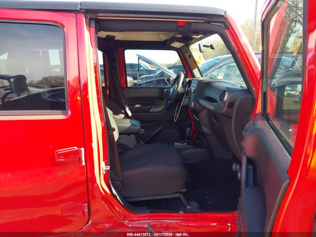 2017 JEEP WRANGLER UNLIMITED 1C4BJWDGXHL731559 Photo 4