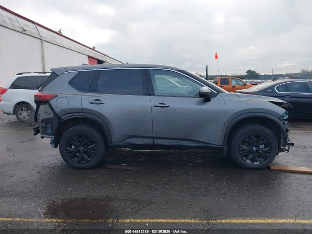 JN8AT3BB5MW210306 Nissan Rogue Sv Intelligent Awd