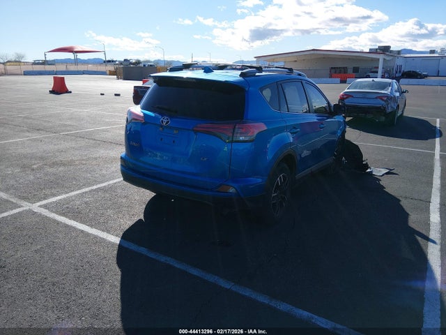 JTMZFREV8HJ131262 Toyota RAV4 LE