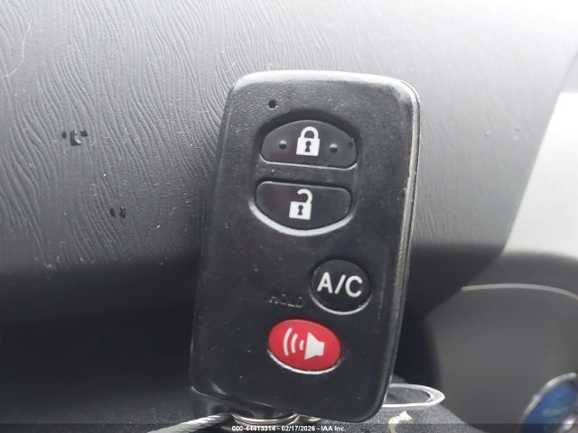 Toyota PRIUS PLUG-IN 2015 JTDKN3DP2F3074398 Image 11