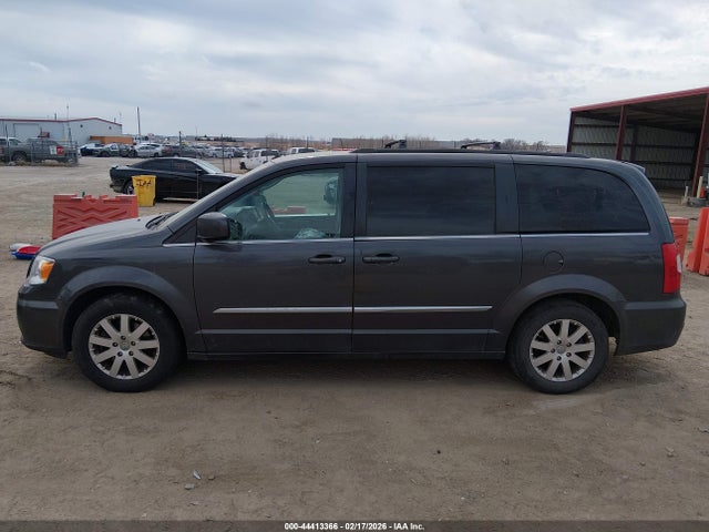 2C4RC1BG1GR157728 Chrysler Town &amp; Country Touring