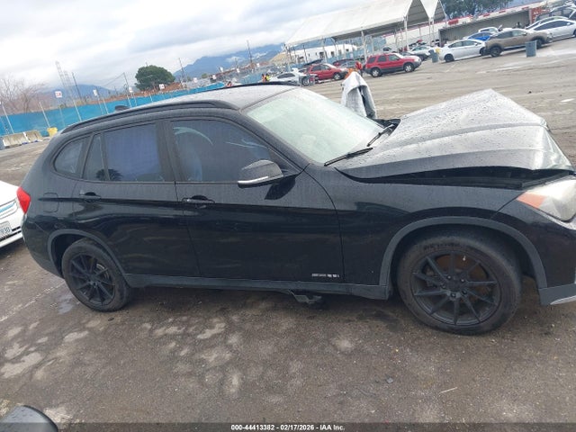 Продаж на аукціоні авто 2015 Bmw X1 Sdrive28i, vin: WBAVM1C5XFVW58778, номер лоту: 44413382