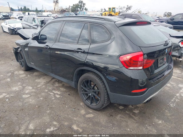 Продаж на аукціоні авто 2015 Bmw X1 Sdrive28i, vin: WBAVM1C5XFVW58778, номер лоту: 44413382