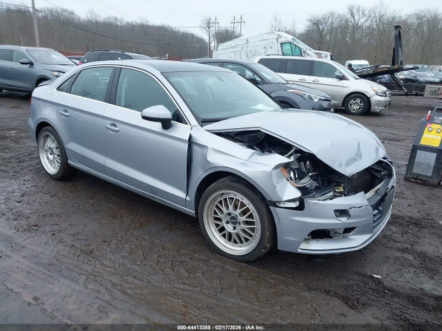 2015 AUDI A3 WAUEFGFF8F1099207 Photo 0