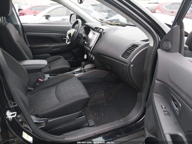 2022 MITSUBISHI OUTLANDER SPORT JA4APUAU5NU012504 Photo 4