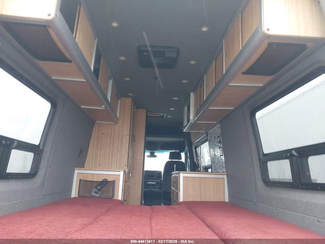 W1W4DCHY1MT046561 Mercedes-Benz Sprinter 2500 High Roof I4 Diesel