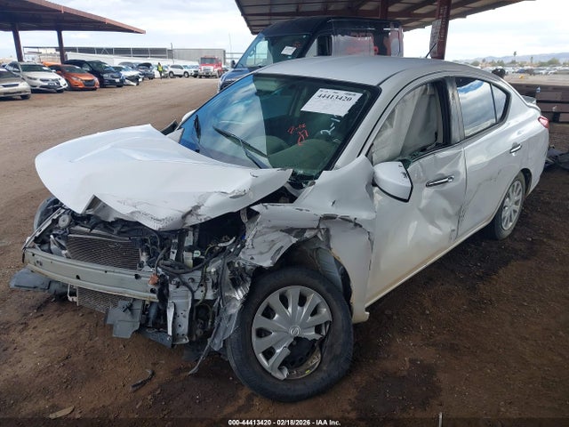 3N1CN7AP7HL844282 Nissan Versa 1.6 Sv