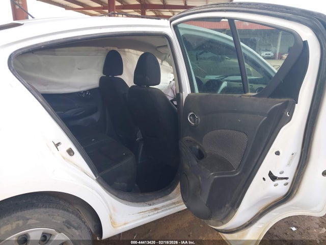 3N1CN7AP7HL844282 Nissan Versa 1.6 Sv