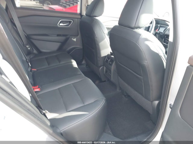 5N1AT3CB1MC705318 Nissan Rogue Sl Intelligent Awd