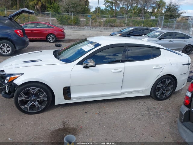 Продаж на аукціоні авто 2020 Kia Stinger Gt-line, vin: KNAE15LAXL6084475, номер лоту: 44413425