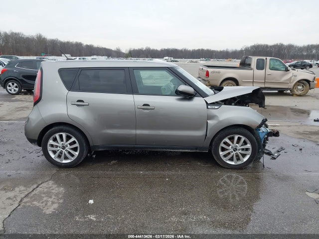 2018 Kia Soul + მანქანა იყიდება აუქციონზე, vin: KNDJP3A5XJ7541528, აუქციონის ნომერი: 44413426