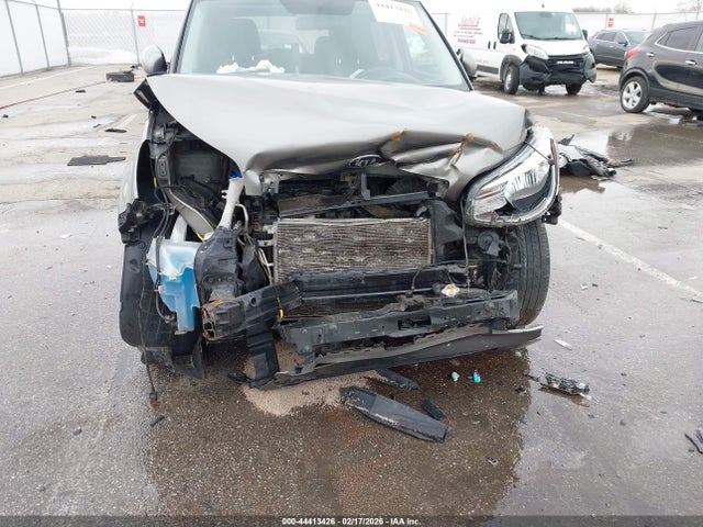 2018 Kia Soul + მანქანა იყიდება აუქციონზე, vin: KNDJP3A5XJ7541528, აუქციონის ნომერი: 44413426