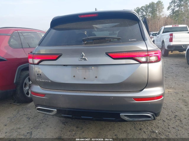 Продаж на аукціоні авто 2022 Mitsubishi Outlander Black Edition S-awc/se 2.5 S-awc/se Launch Edition S-awc, vin: JA4J4UA86NZ069101, номер лоту: 44413427