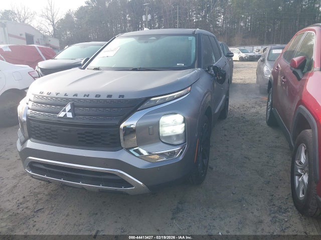 Продаж на аукціоні авто 2022 Mitsubishi Outlander Black Edition S-awc/se 2.5 S-awc/se Launch Edition S-awc, vin: JA4J4UA86NZ069101, номер лоту: 44413427