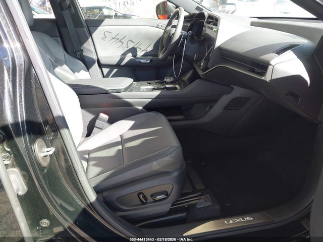 JTJABABB2RA001464 Lexus Rz 300e Premium