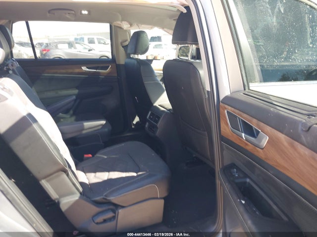 2024 Volkswagen Atlas 2.0t Se W/technology მანქანა იყიდება აუქციონზე, vin: 1V2JR2CA7RC518742, აუქციონის ნომერი: 44413446