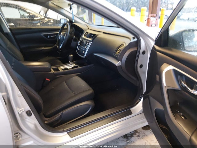 1N4AL3AP5GN323049 Nissan Altima 2.5 S