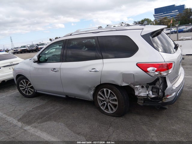 5N1AR2MN1EC681542 Nissan Pathfinder Sv