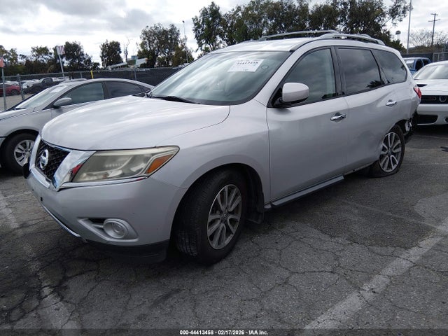 5N1AR2MN1EC681542 Nissan Pathfinder Sv