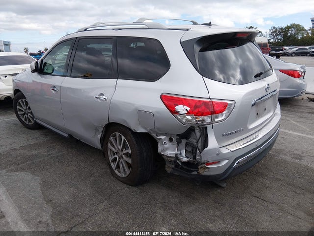 5N1AR2MN1EC681542 Nissan Pathfinder Sv