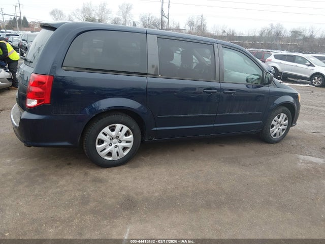 2C4RDGBGXER137622 Dodge Grand Caravan Se
