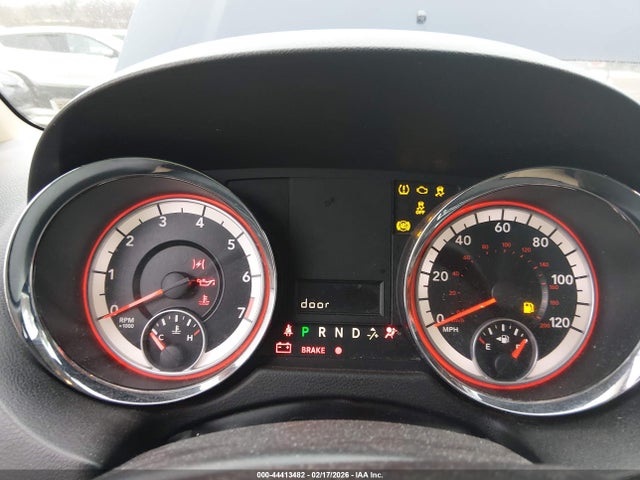 2C4RDGBGXER137622 Dodge Grand Caravan Se