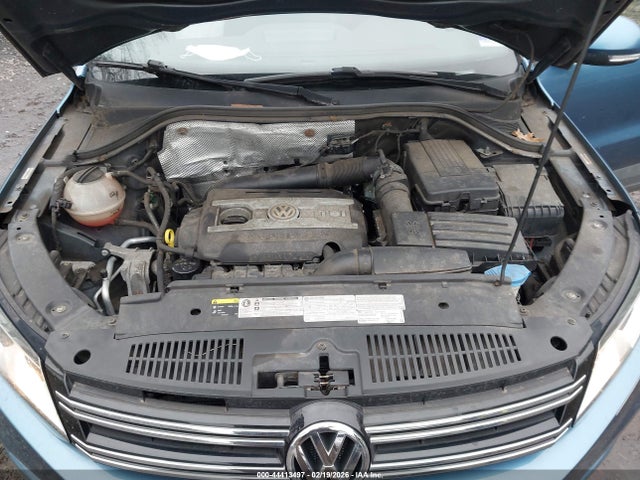 2017 VOLKSWAGEN TIGUAN WVGBV7AX2HK037853 Photo 9